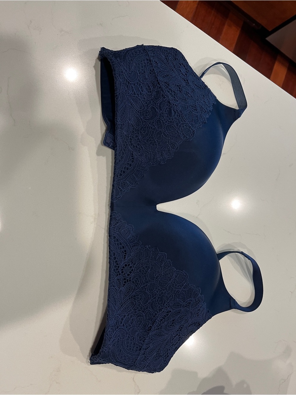 Soma stunning wireless lace push up 36DD deep navy blue color